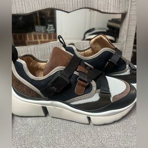 Chloé Sonnie Low-Top Sneakers. Purchased at NM